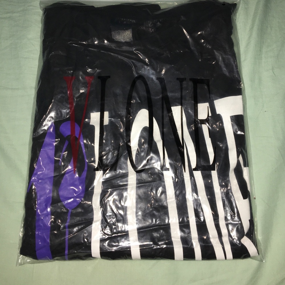 Vlone shirt - Picture 5 of 7